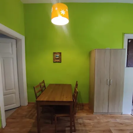 Piksi Old Town Self-check In Apartment *